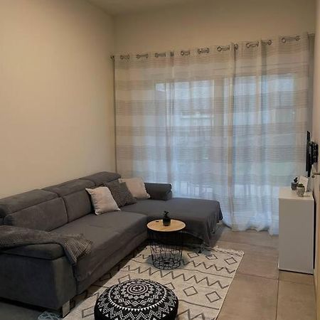 Gartenwohnung Mit Terrasse Und Parkplatz Грац Екстериор снимка